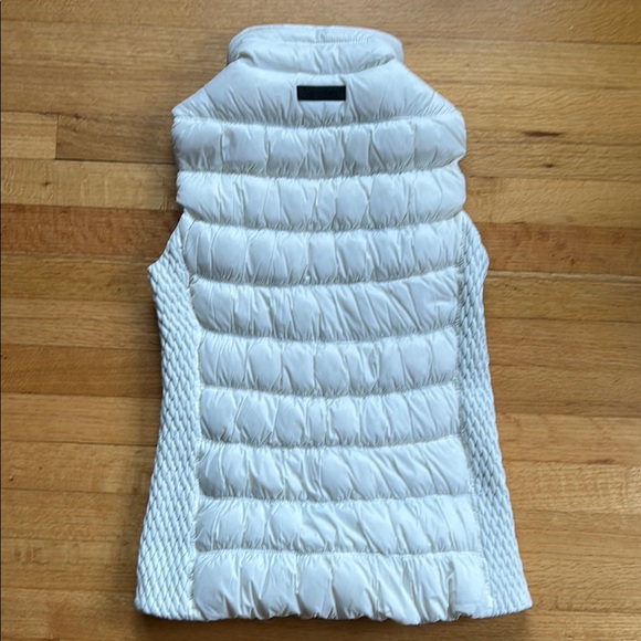 Calvin Klein Performance Off-White Stretchy Quilted Vest Medium - Picture 6 of 12